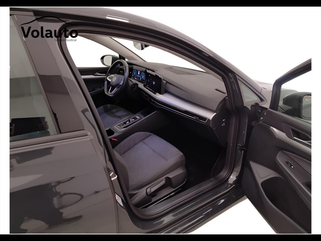 VOLKSWAGEN Golf VIII 2020 - Golf 1.0 etsi evo Life 110cv dsg