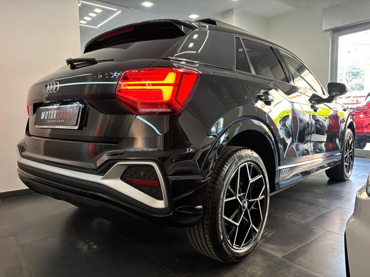 Audi Q2 35 TDI quattro S tronic line Edition 2.0 150cv Tetto Apribile