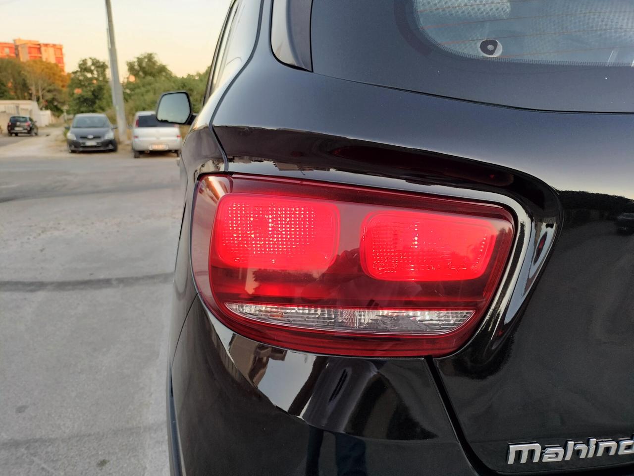 Mahindra KUV100 1.2 VVT M-Bifuel(GPL) K8