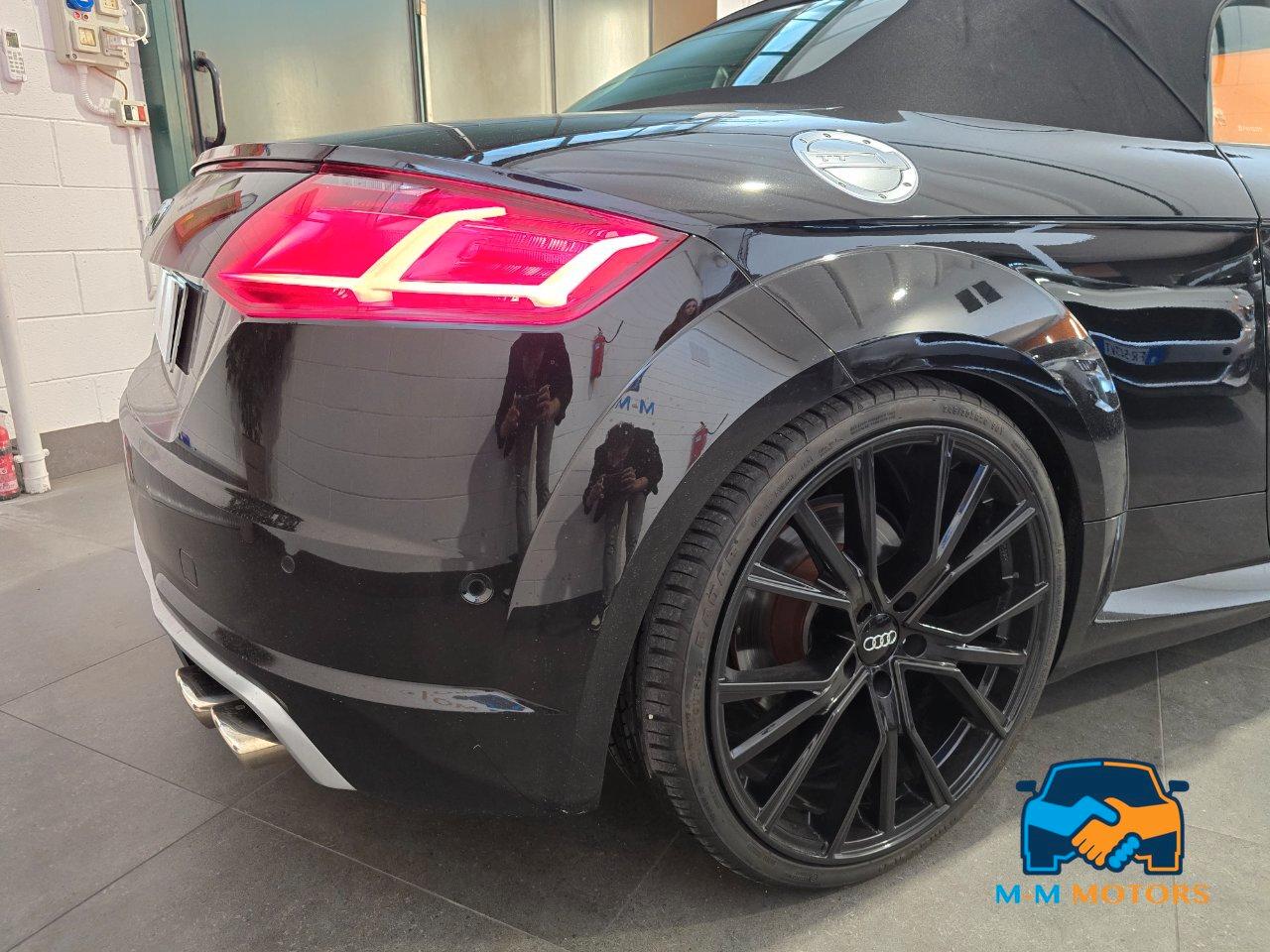 Audi TT Roadster 2.0 tfsi S line quattro s-tronic