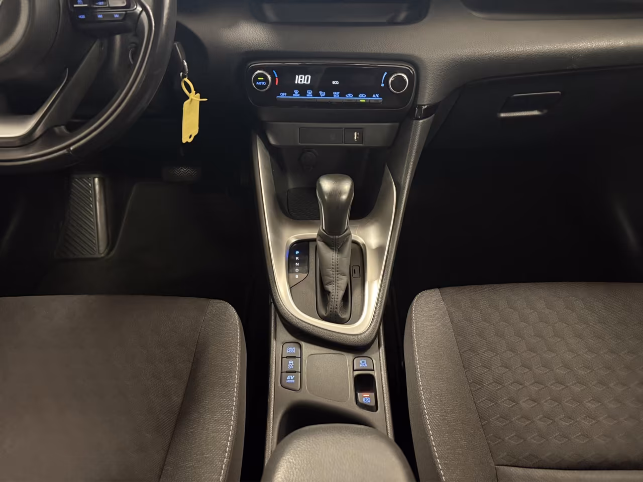 Toyota Yaris 1.5h Trend