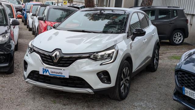 RENAULT Captur E-Tech Hybrid 1.6cc 145cv CAMERA POST. NAVIGATORE