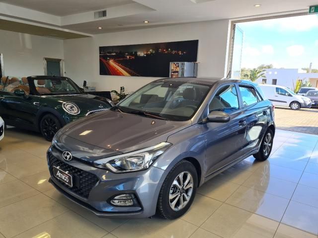 HYUNDAI - i20 - 1.2 5p. Tech solo 34000km