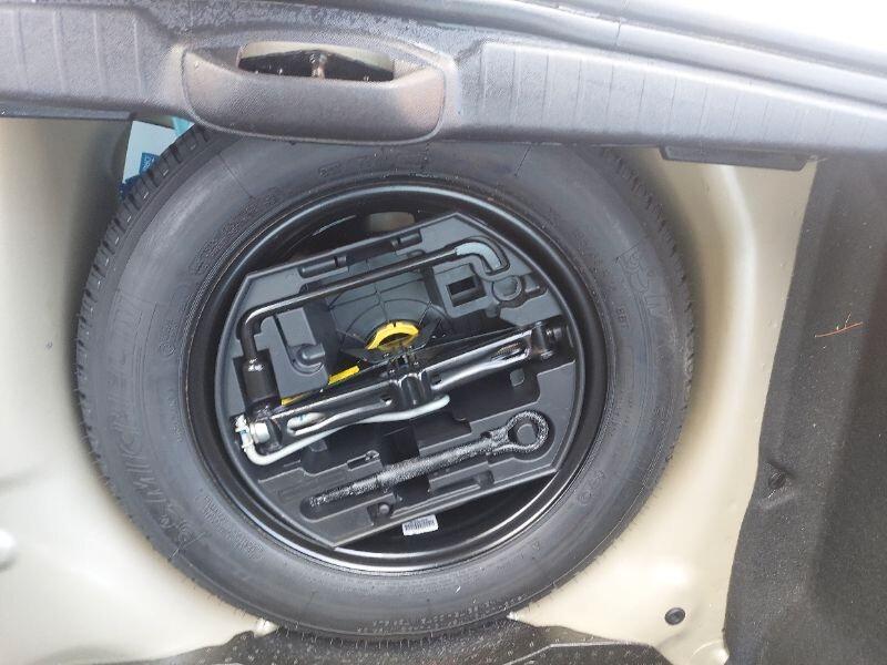 Peugeot 208 PureTech 82 5 porte Access