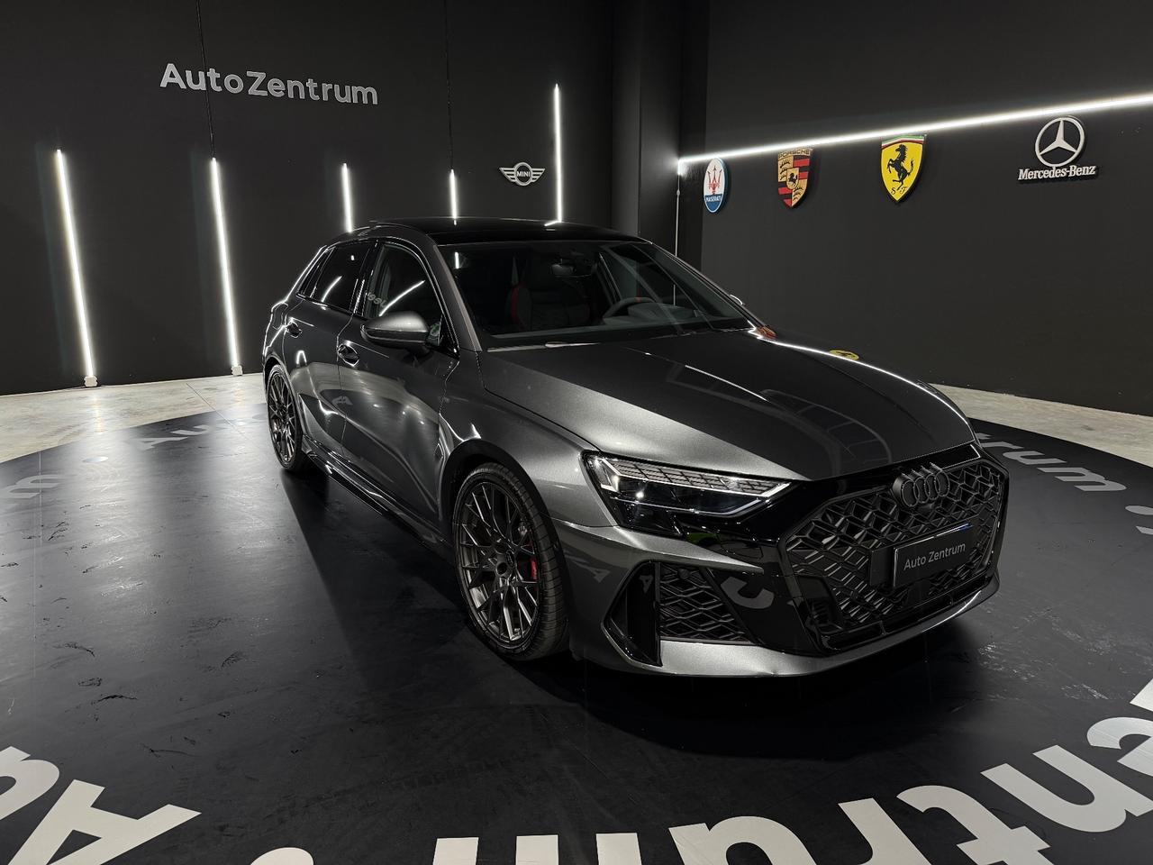 Audi A3 RS 3 SPB TFSI quattro S tronic