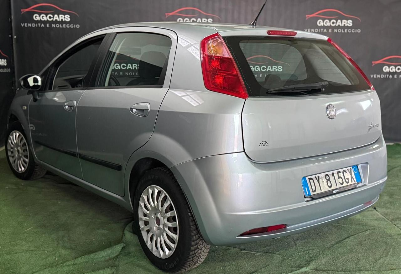 Fiat Grande Punto 1.3 MJT 75 CV 5 porte Dynamic