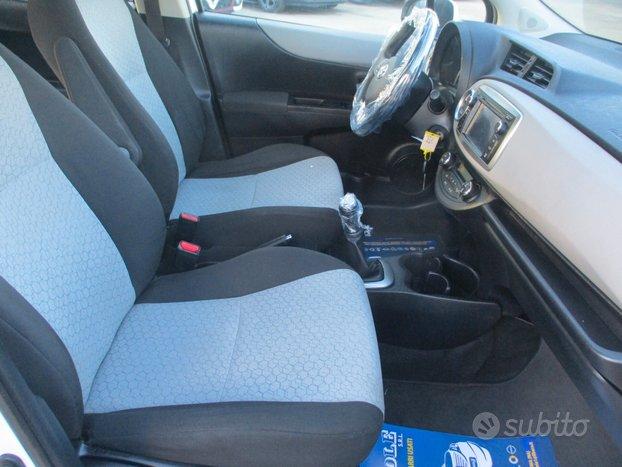 Toyota Yaris 1.0 5 PORTE EURO **KM CERTIFICATI**
