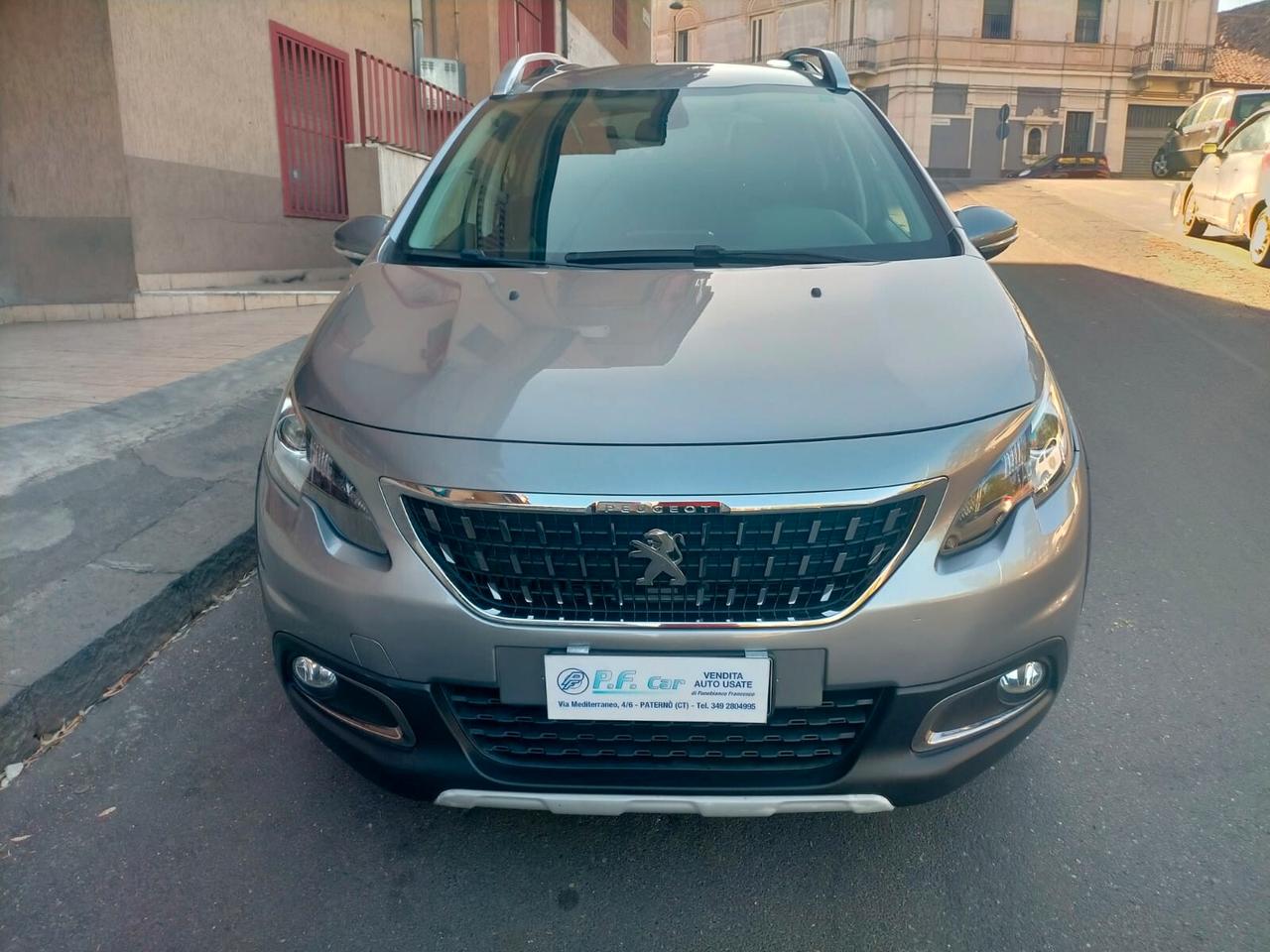 Peugeot 2008 BlueHDi 100 S&S Black Matt