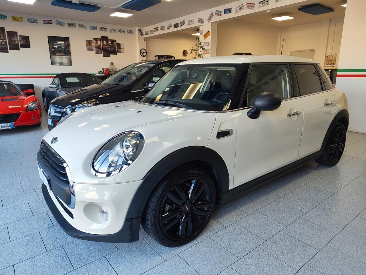 Mini One 1.2 75CV 5 porte NEOPATENTATI