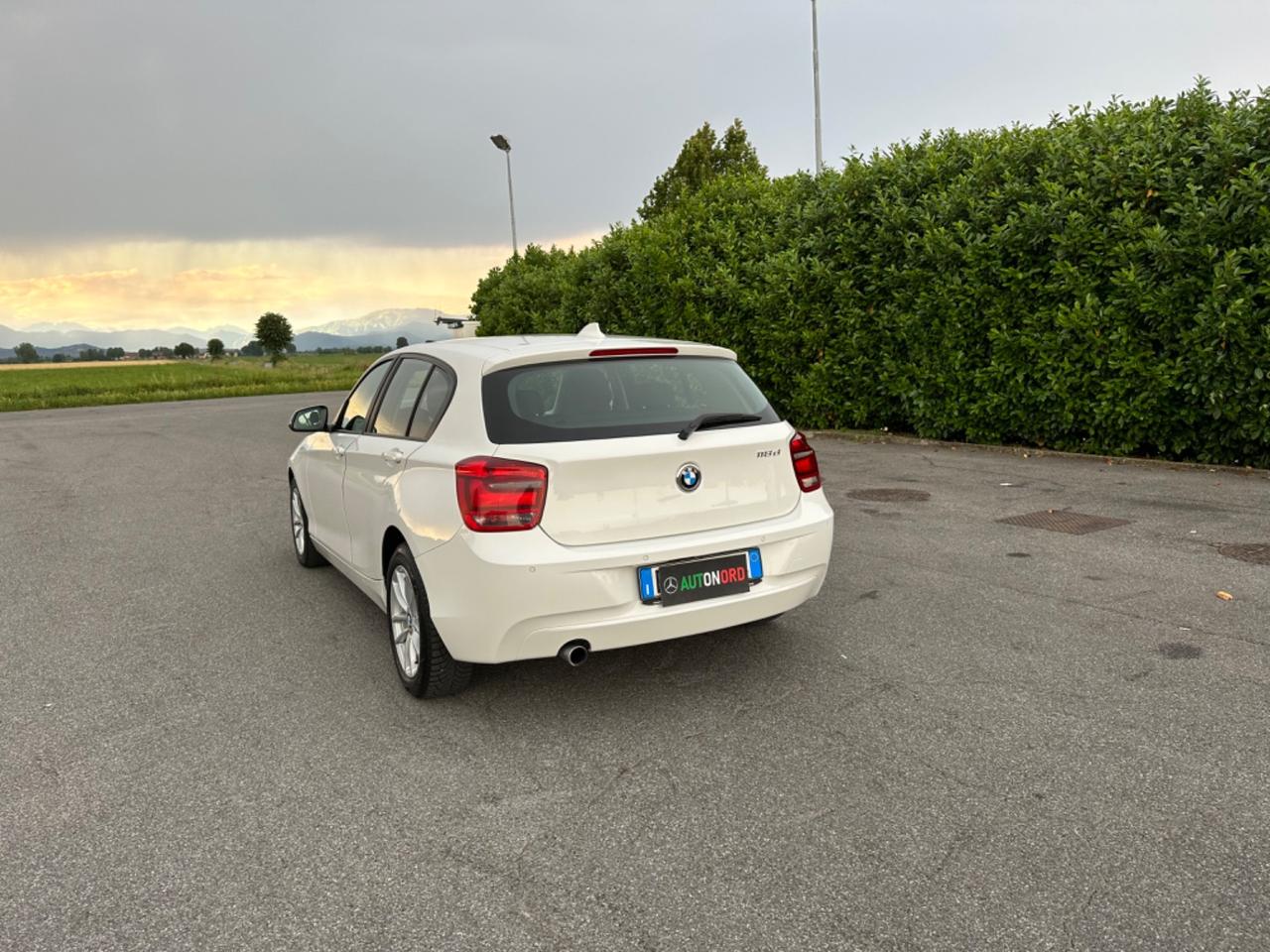 Bmw 118 118d 5p. Urban