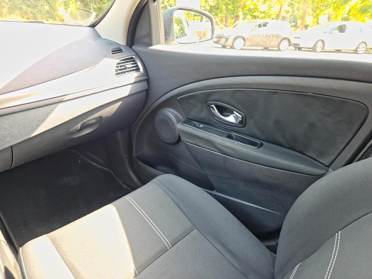 Renault Megane Mégane 1.5 dCi 110CV Wave E5B Manuale NEO 2014