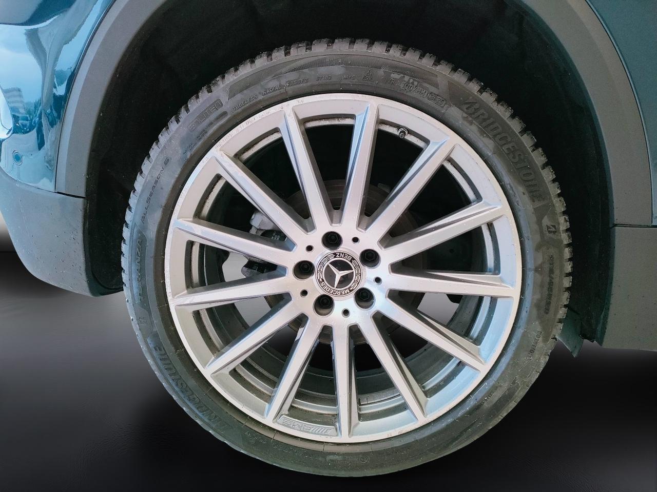 Mercedes-Benz GLA-H247 2020 - GLA 200 d Premium 4matic auto