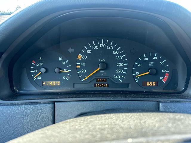 MERCEDES-BENZ E 200 204,046km MERCEDES Classe E cat Avantgarde