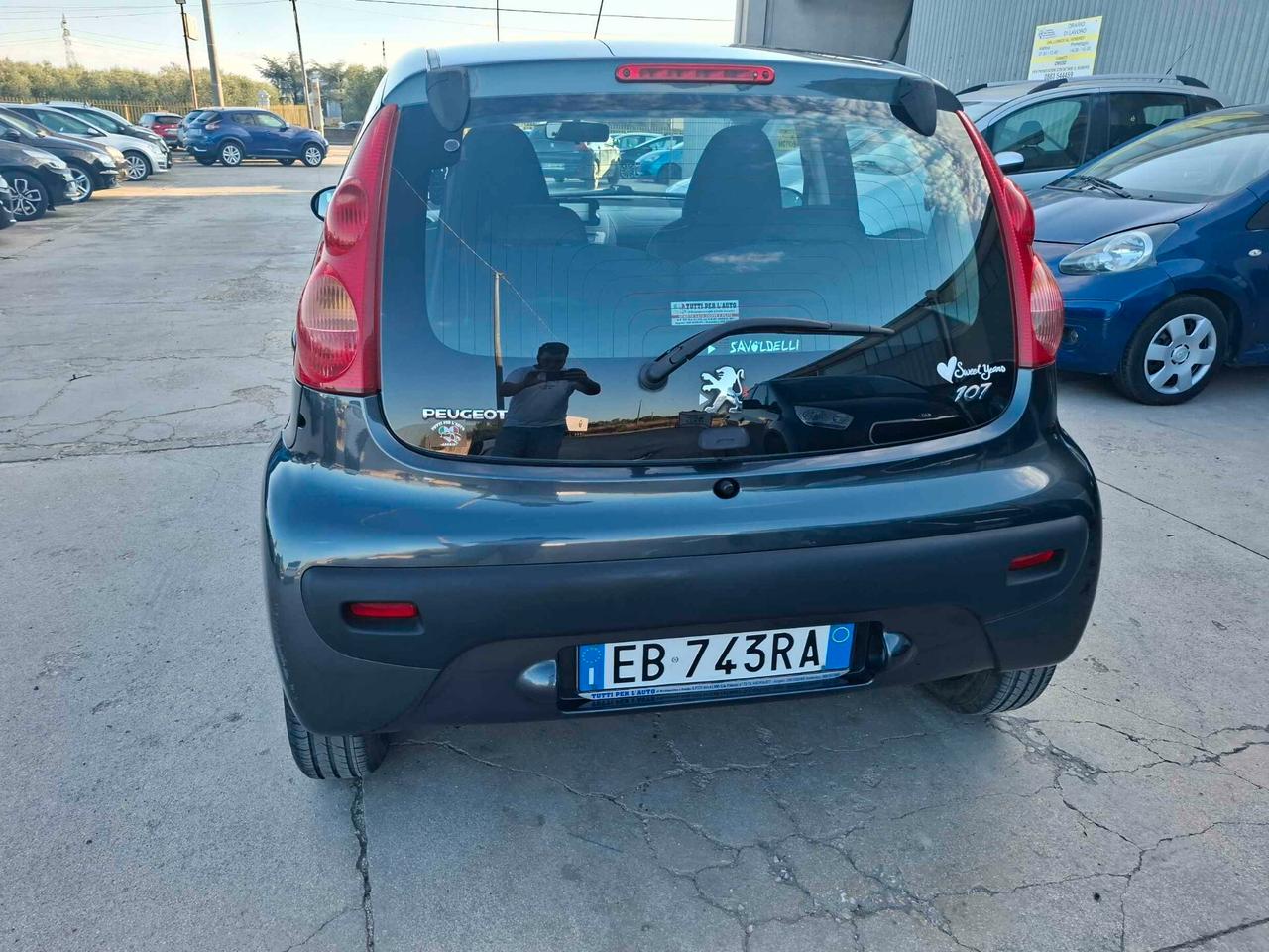 Peugeot 107 1.0 BENZINA SWEET YEARS AUTOMATICA !!!!!!!!!!!