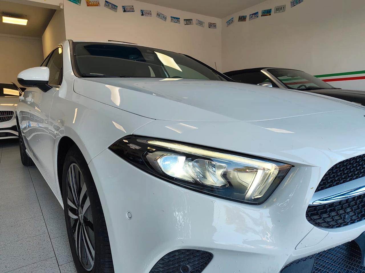 Mercedes-benz A180d AUTOMATICA NEOPATENTATI