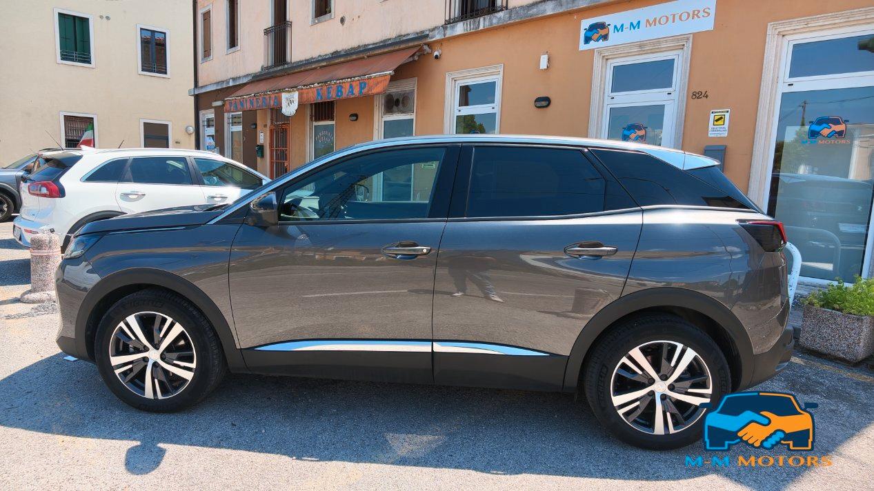 Peugeot 3008 30080 Allure Pack 130cv