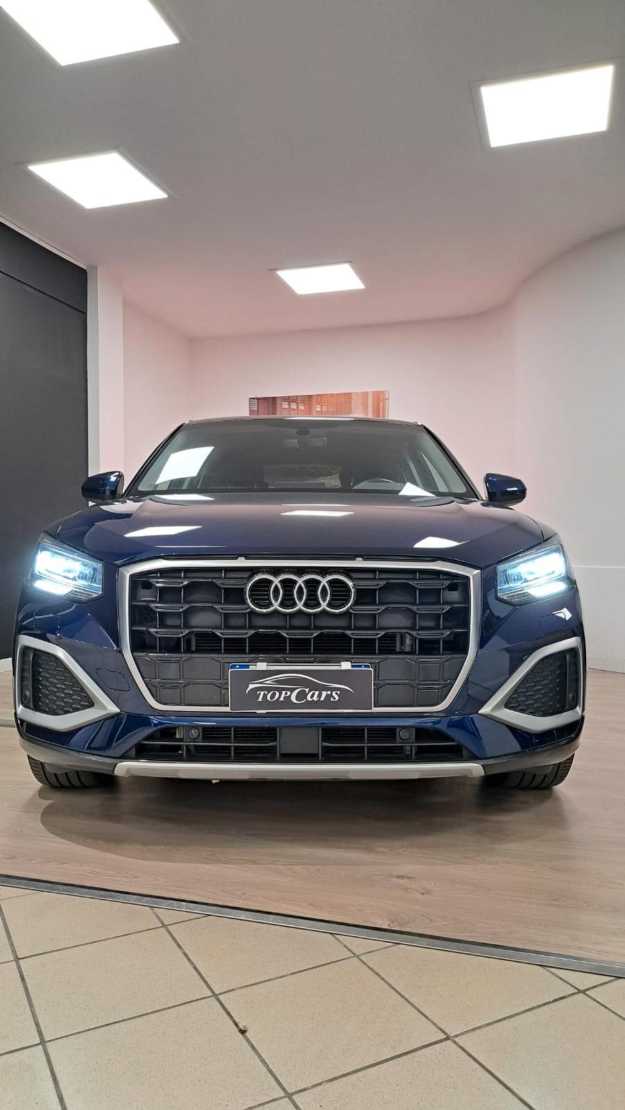 Audi Q2 30 TDI S tronic Identity Black