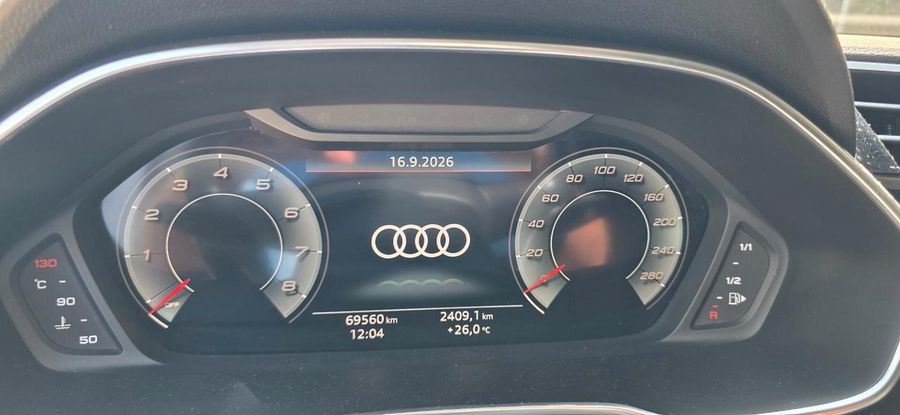 Audi Q3 35 TFSI Business Advanced