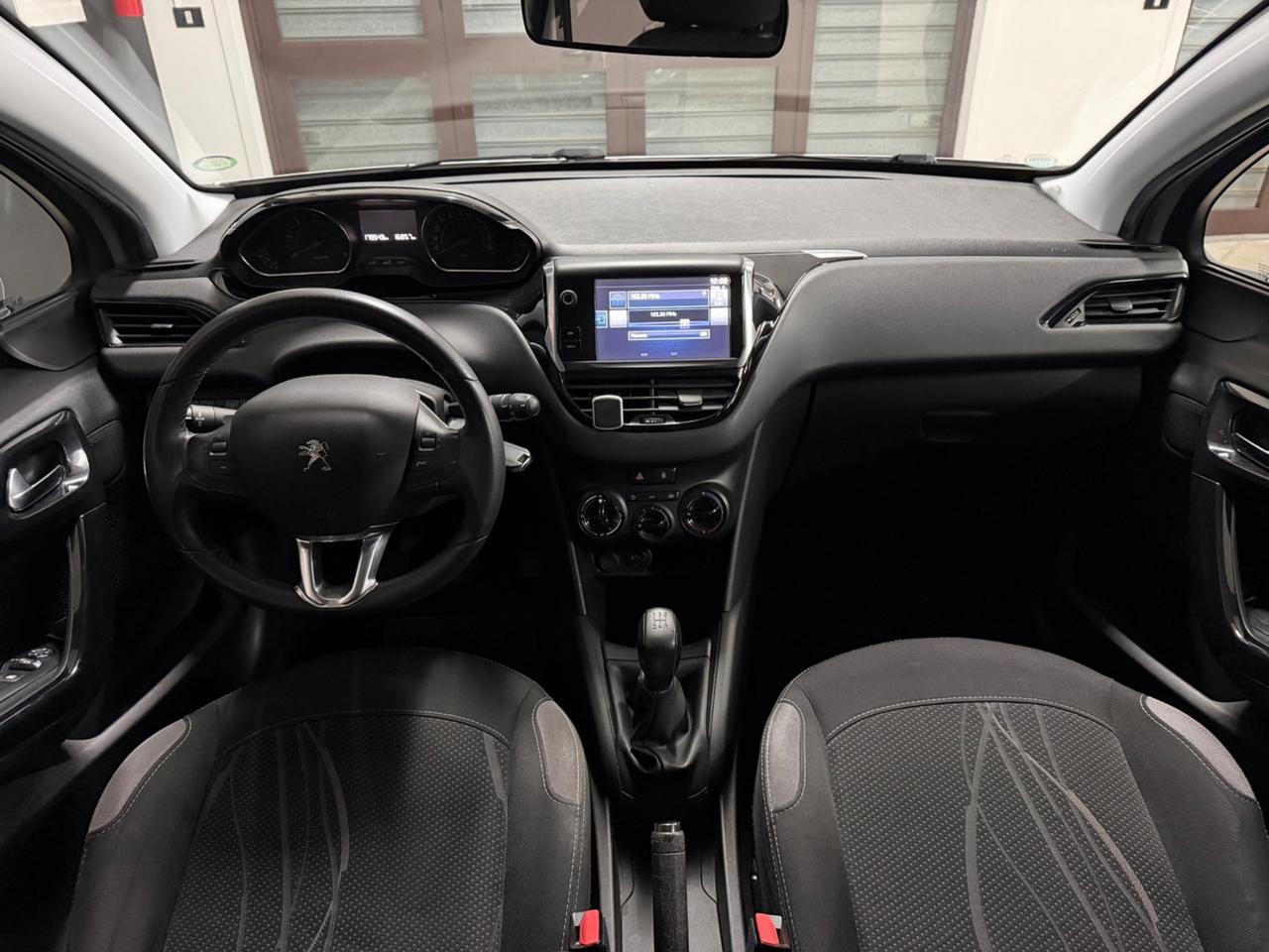 PEUGEOT 208 1.4 HDi (68) 5p Allure 2015