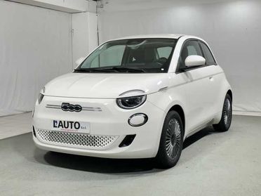 Fiat 500e Berlina 42kWh KM ZERO