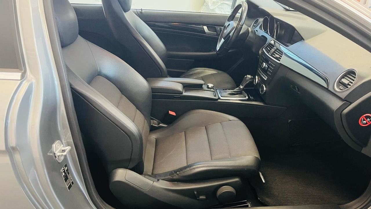 Mercedes-benz C 220 CDI Coupé Avantgarde
