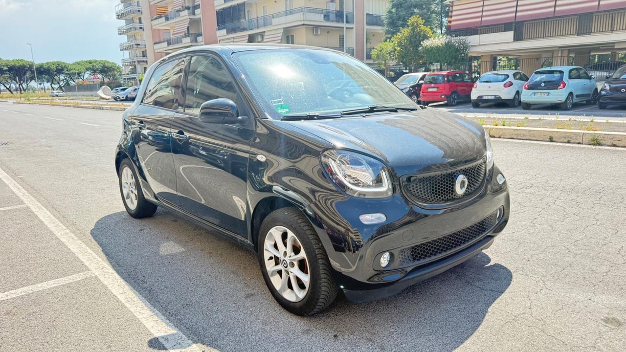 Smart ForFour 90 0.9 Turbo Prime LED NAVI KAMERA PANORAMA PDC BLUETOOTH BRACCIOLO