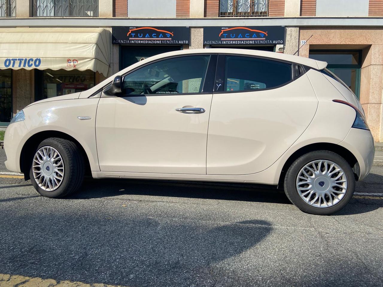 Lancia Ypsilon 1.2 Gold