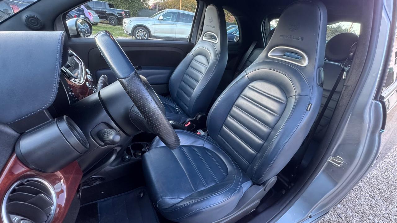 Abarth 695 1.4 Turbo T-Jet Rivale