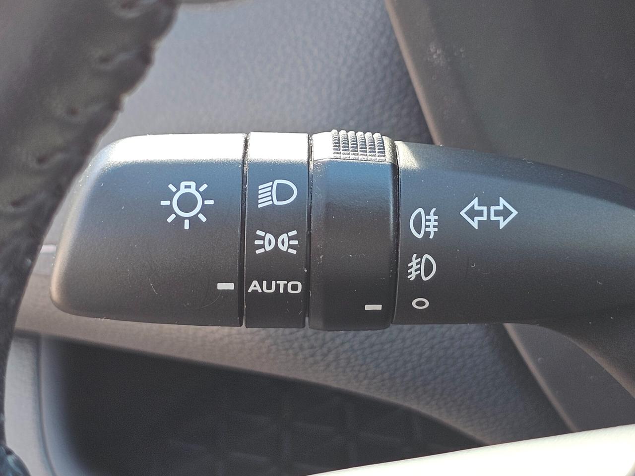 Toyota RAV 4 RAV4 2.5 HV (218CV) E-CVT 2WD Business