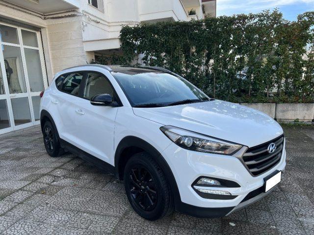 HYUNDAI Tucson 1.7 CRDi Tetto Nero