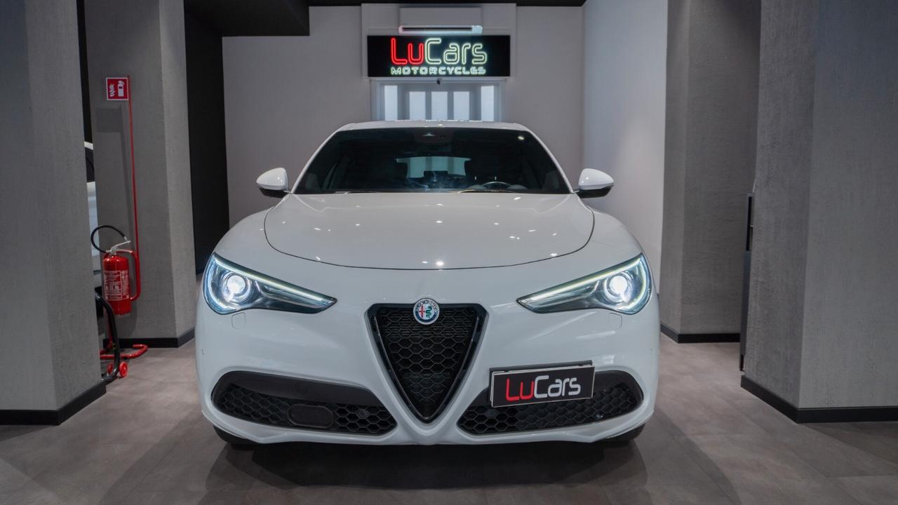 Alfa Romeo Stelvio 2.2d 210 CV AT8 Q4 Veloce IVA ESPOSTA
