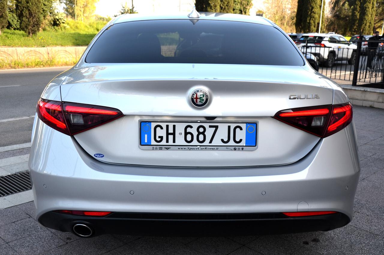 Alfa Romeo Giulia 2.2 160CV AT8 ROSSO EDIZIONE *PAD.F1-NAV-LED-TELEC