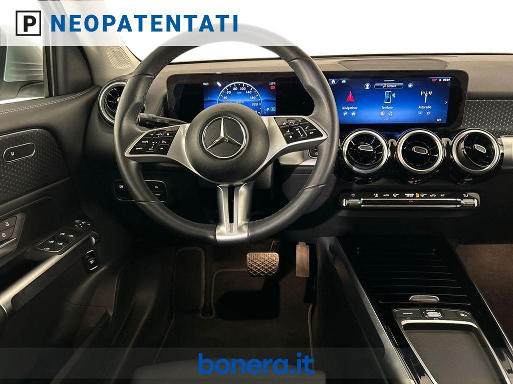 Mercedes GLB 180 D Progressive Advanced 8G-DCT