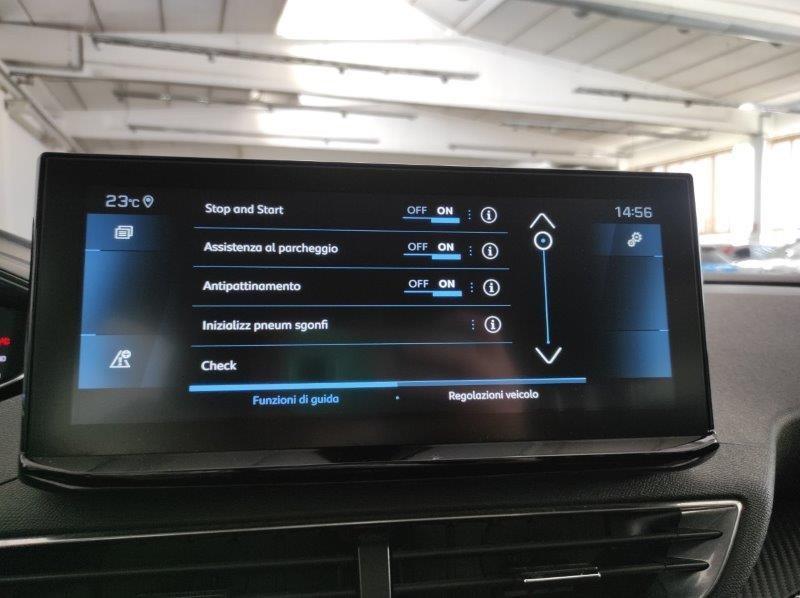 PEUGEOT 3008 2ª serie (AUTOCARRO) BlueHDi 130 S&S EAT8 Active