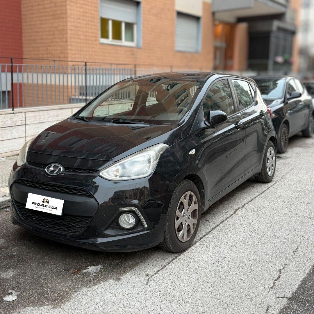Hyundai i10 **UNICO PROPRIETARIO**