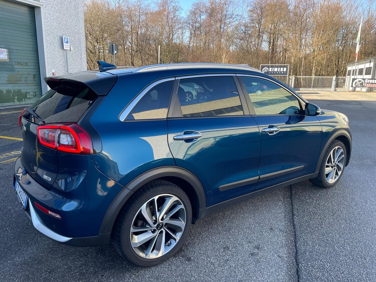Kia Niro 1.6 GDi DCT*Automatik*Navi*Pelle*Neopatentati*