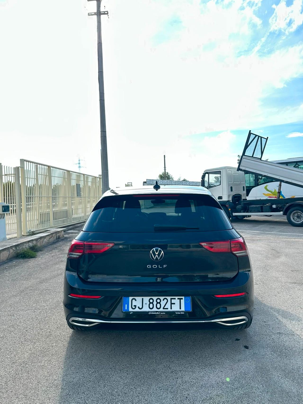 VOLKSWAGEN GOLF 1.5 TGI DSG Style