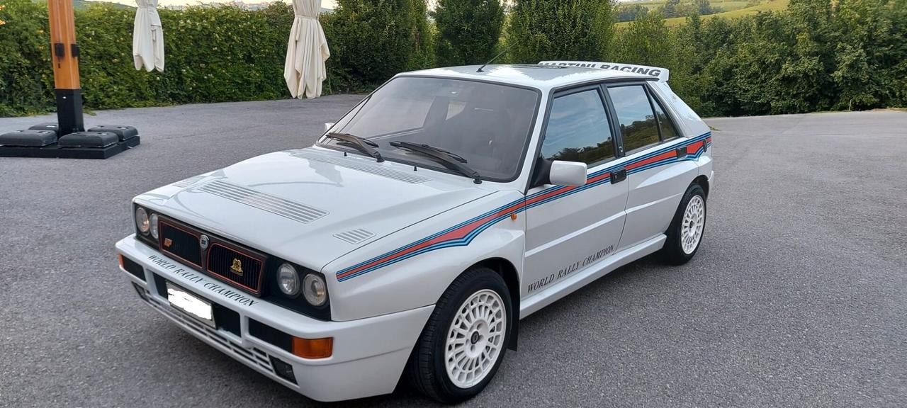 Lancia Delta 2.0i.e. turbo 16V HF integrale Allestimento Martini originale
