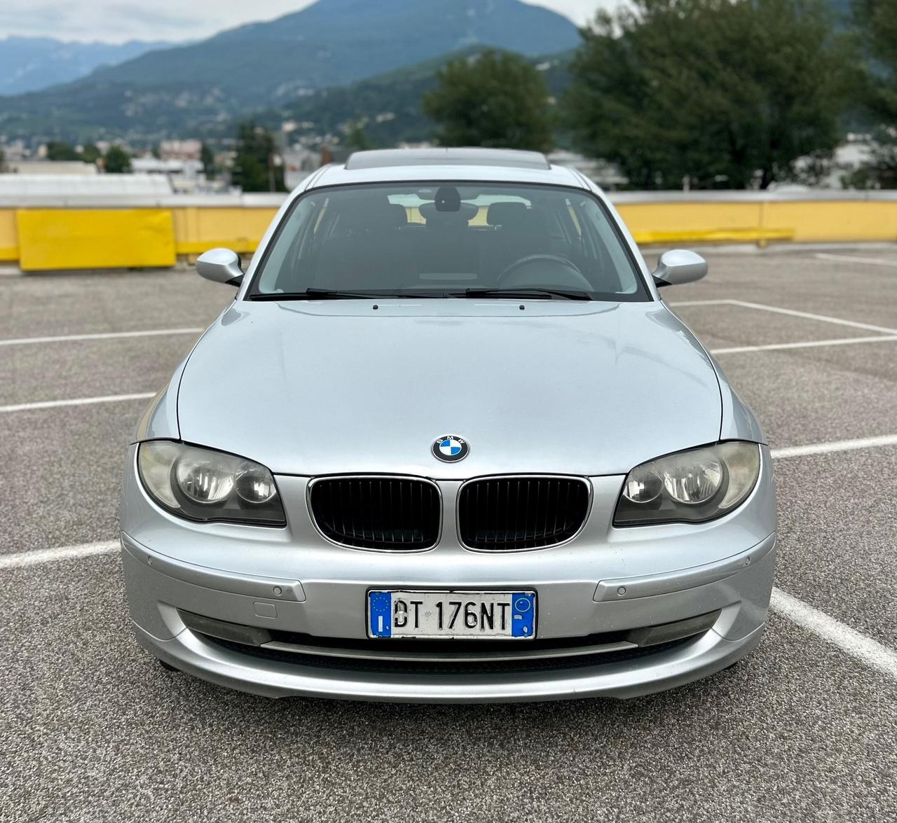 Bmw 120d CAMBIO AUTOMATICO FULL OPT. 2009