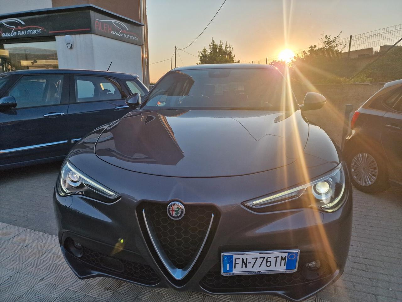 Alfa Romeo Stelvio 2.2 Turbodiesel 180 CV AT8 RWD Executive