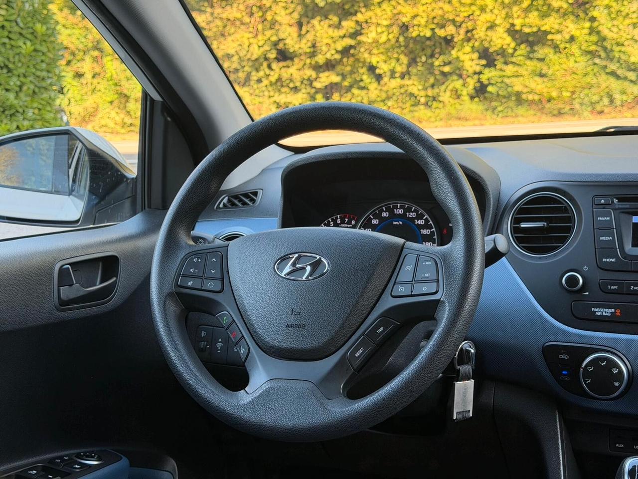 Hyundai i10 1.0 MPI Login Neopatentati