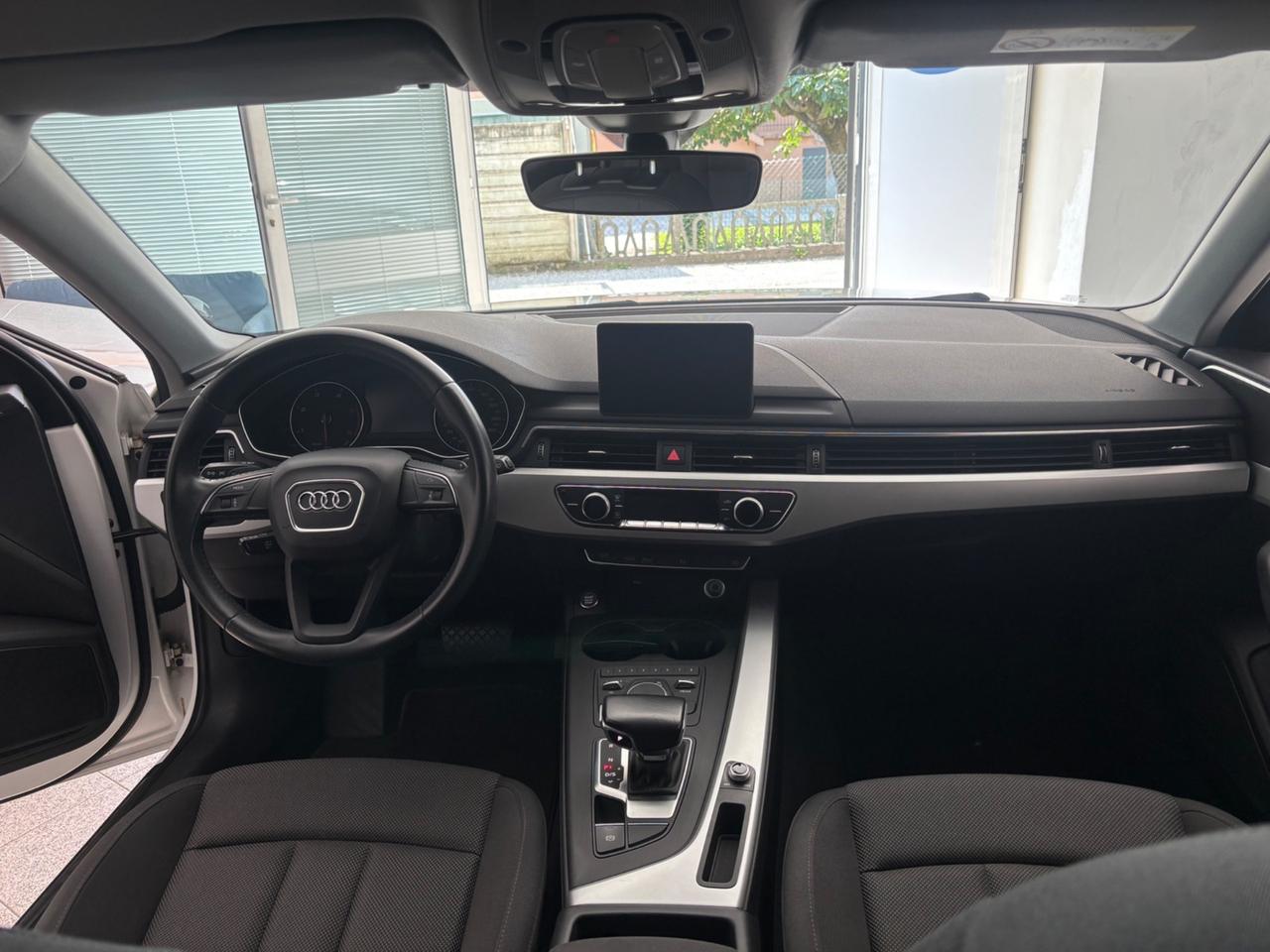 Audi A4 Avant 2.0 TDI 150 CV ultra S tronic Sport