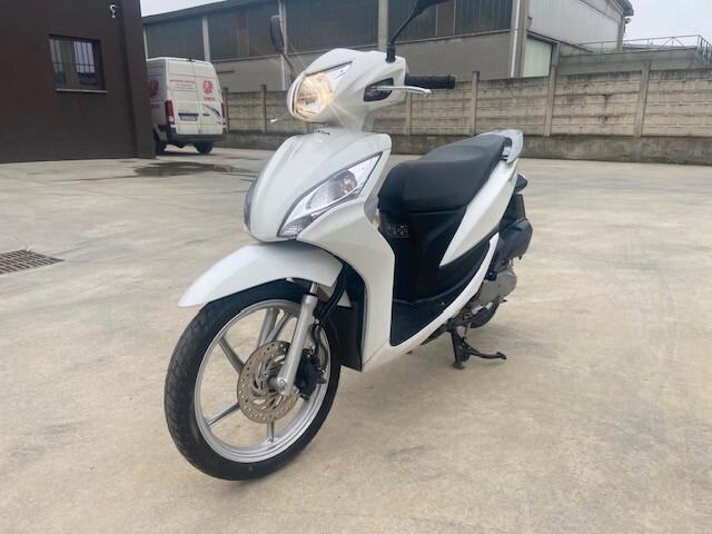 Honda Vision 110 2016 - Motore Nuovo con Zero Km