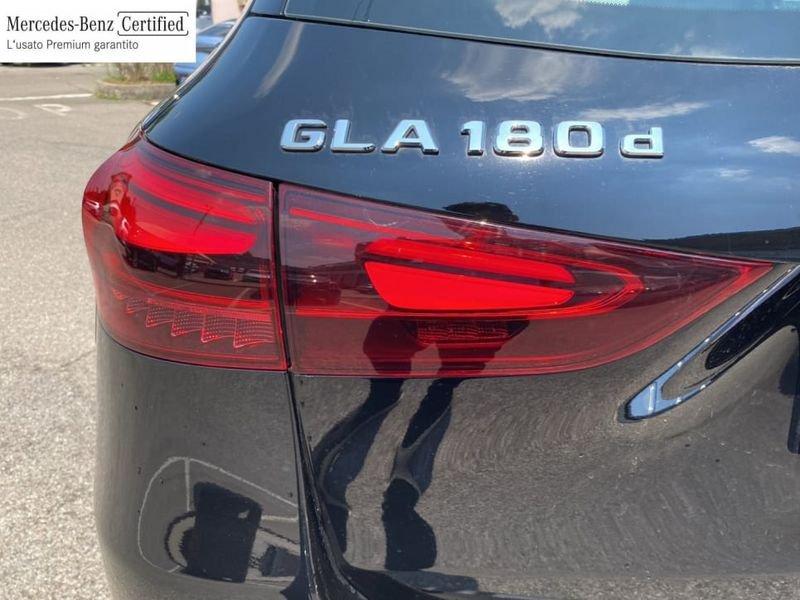 Mercedes-Benz GLA 180 D ADVANCED AUTO