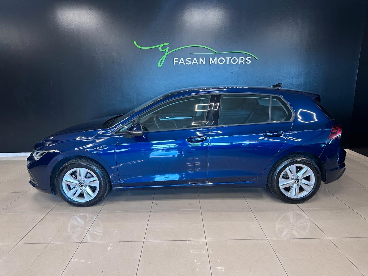 Volkswagen Golf 1.5 etsi evo Life 130cv dsg