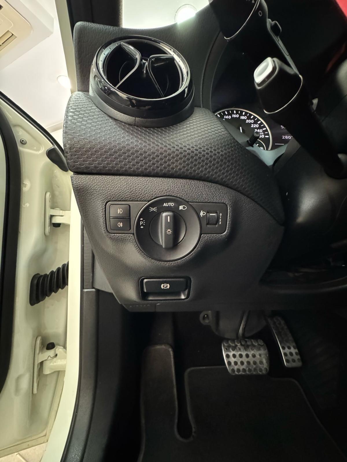 Mercedes-benz A 200 CDI Automatic Dark Night Edition