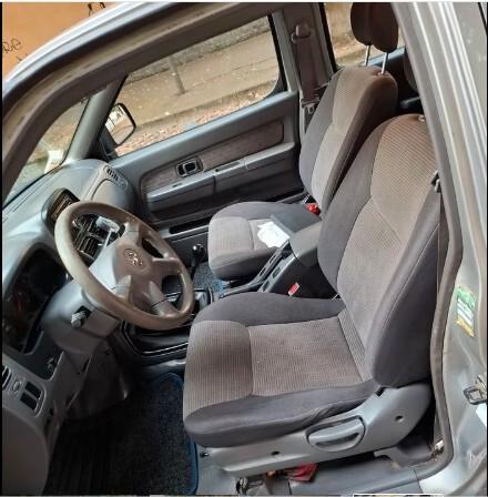 Nissan Navara 2.5 dCi 4 porte Double Cab XE 4X4