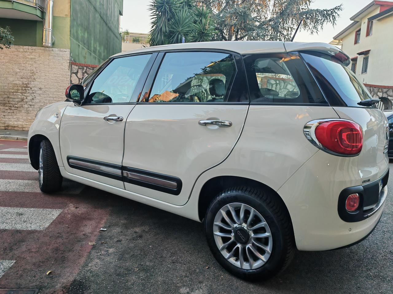FIAT 500L 0.9 TWINAIR NATURALPOWER CV84 KW62 LOUNGE