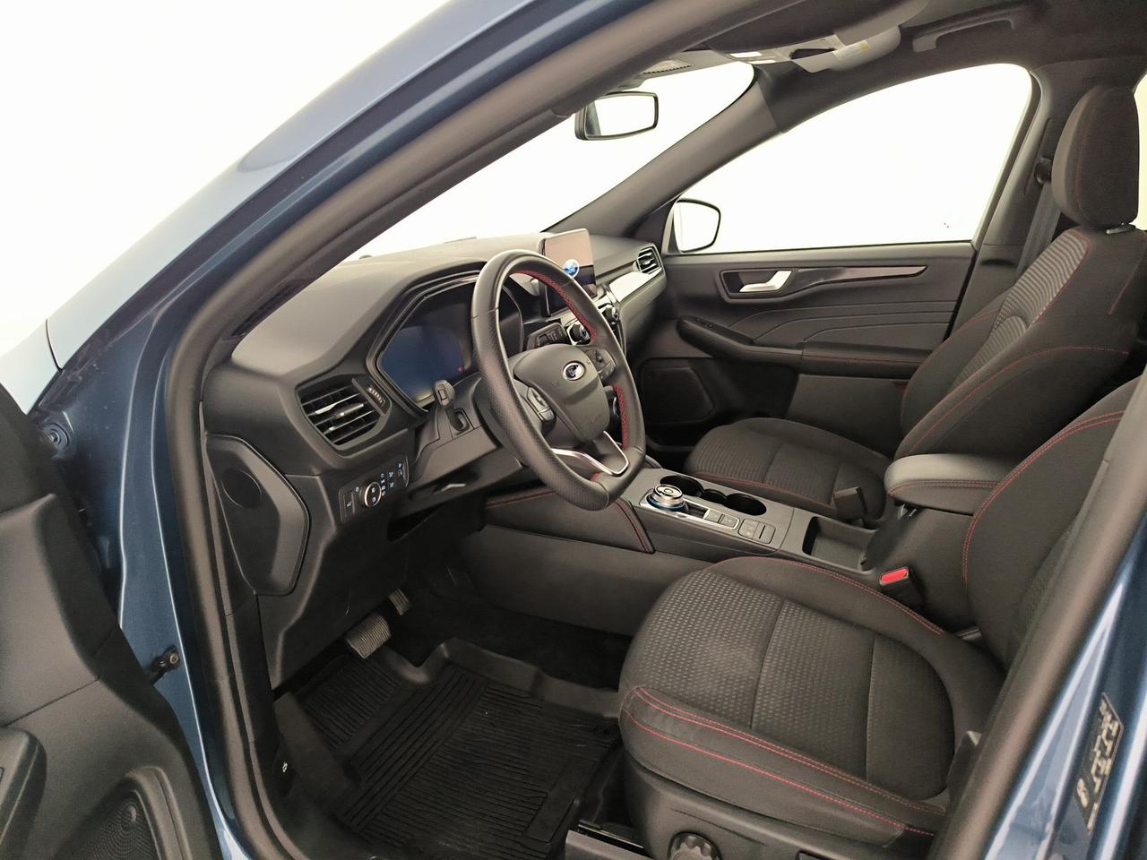 Ford Kuga 2.0 ecoblue st-line 2wd 120cv auto