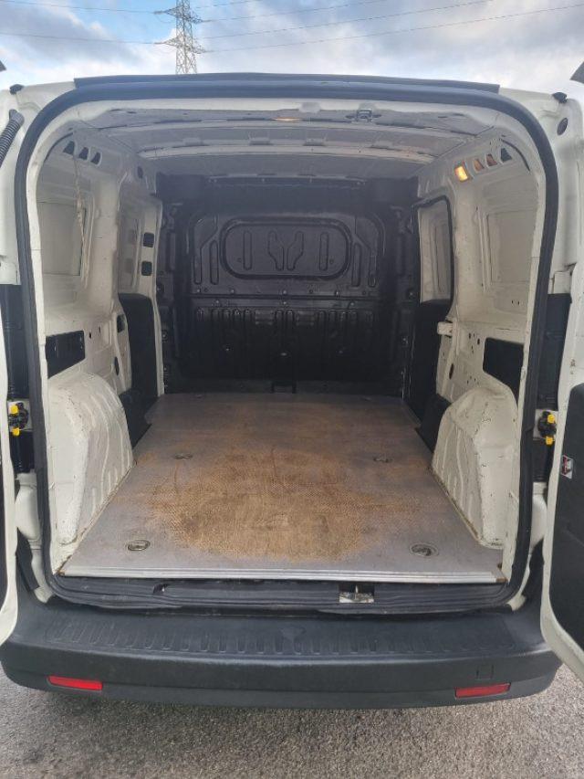 FIAT Doblo Doblò 1.4 T-Jet 16V Natural Power Easy